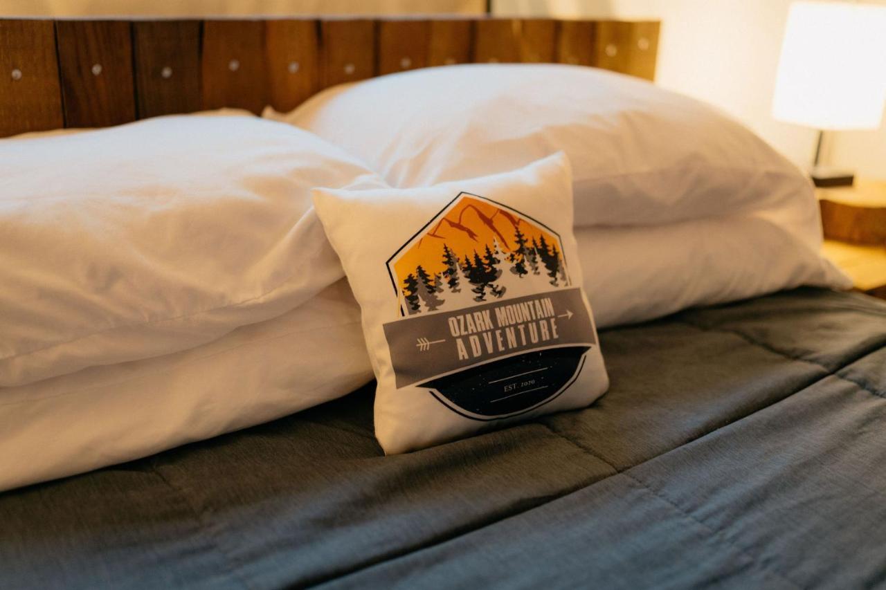 Hotel Treehouse Cozy Glamping Site Branson Zewnętrze zdjęcie